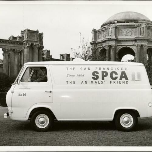 [S.P.C.A. van, "the animal's friend" at the Palace of Fine Arts] [graphic]
