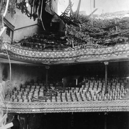 [Interior of the Majestic Theater following the 1906 earthquake]