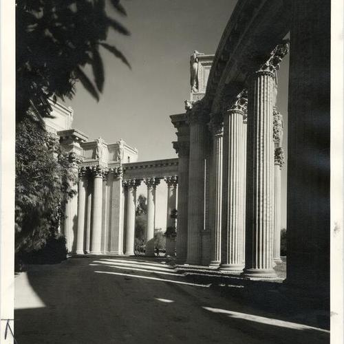 [Palace of Fine Arts at the Panama-Pacific International Exposition]
