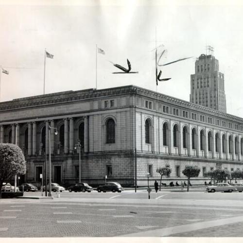 [Exterior view of Main Library at Larkin and Fulton streets]