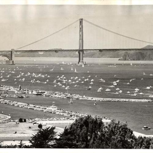 [Yachts lined up in San Francisco Bay for first day of the yacht season]