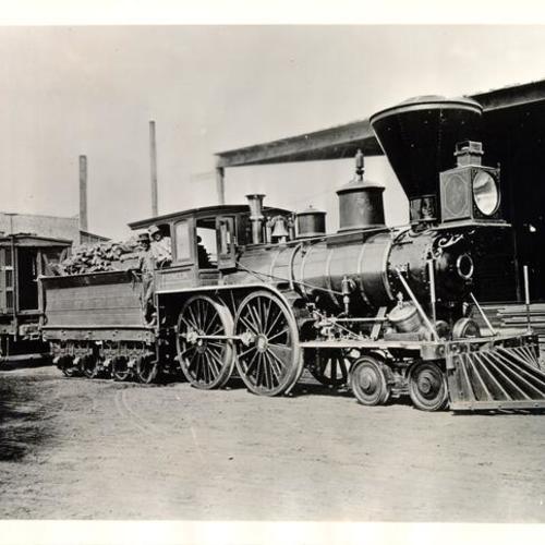 [Steam train locomotive "Pioneer"]