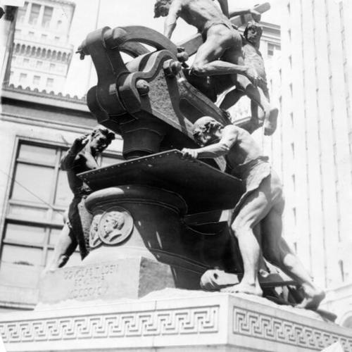 [Donahue Monument, also known as the Mechanics Monument, at Market and Battery Streets]
