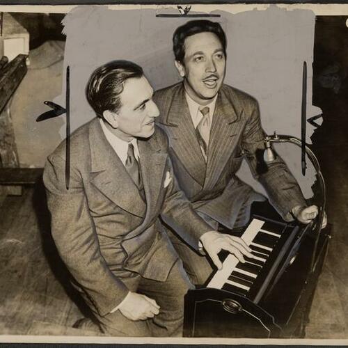 Gaetano Merola (left) with Richard Bonelli at piano