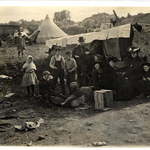 [Group of people in the Mission Park Refugee Camp]
