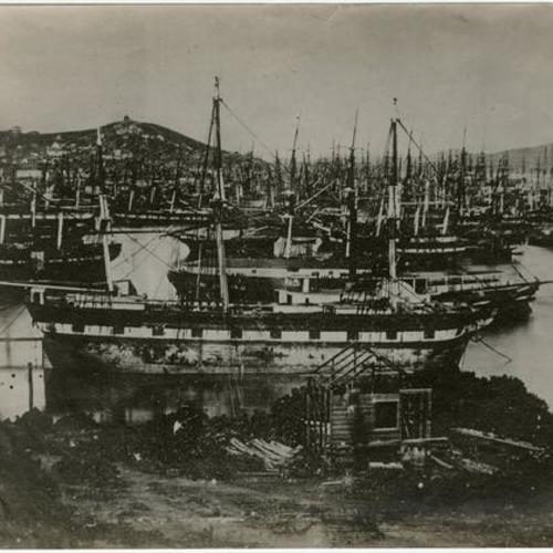[Abandoned ships in San Francisco Harbor]