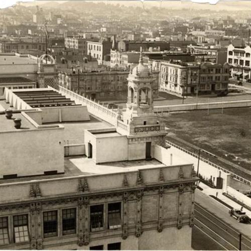 [Commerce High School located Hayes street and Van Ness avenue]