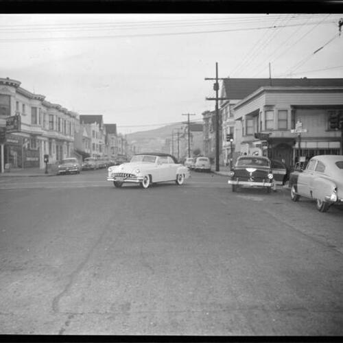 [Scene of automobile accident, intersection of 24th and Harrison]