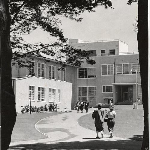 [Science and Mathematics Building at San Francisco State College]