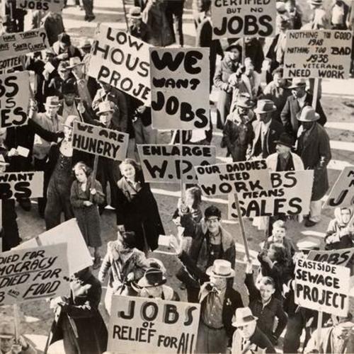 [WPA workers marching on Oklahoma headquarters]