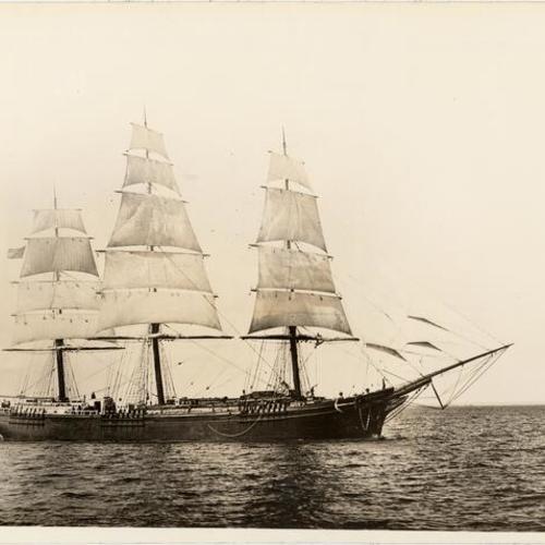 [Sailing ship "Portland Lloyds"]