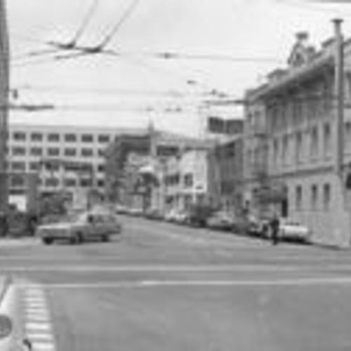 [11th Street at Mission looking north, Sherman Hotel and Coliseum Cafe & Tavern on corner]