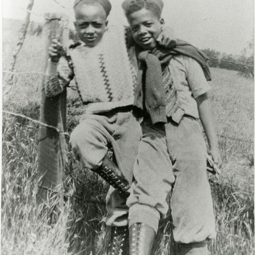 [Cousins Oscar and Harry by Mount Tamalpais in 1932]
