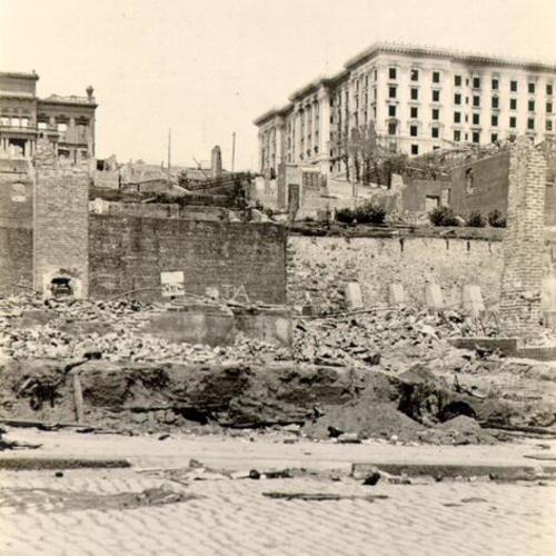 [Fairmont Hotel after the earthquake and fire of 1906]