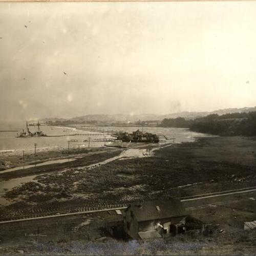 [Construction site of Panama-Pacific International Exposition]