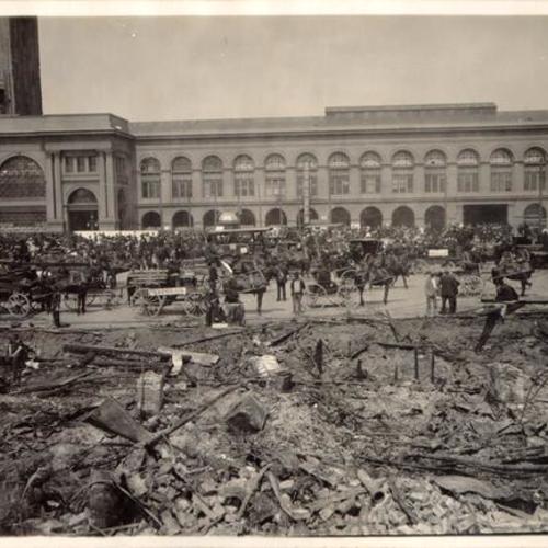 [Crowd of people gathered near the Ferry Building after the earthquake and fire of April 18, 1906]