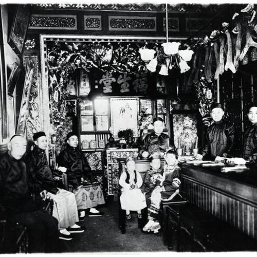 [Interior of a Chinese herbal store in Chinatown]