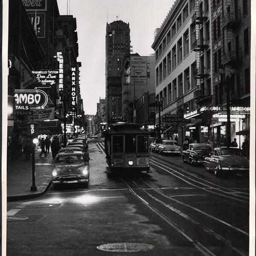 [Cable car on Powell Street]