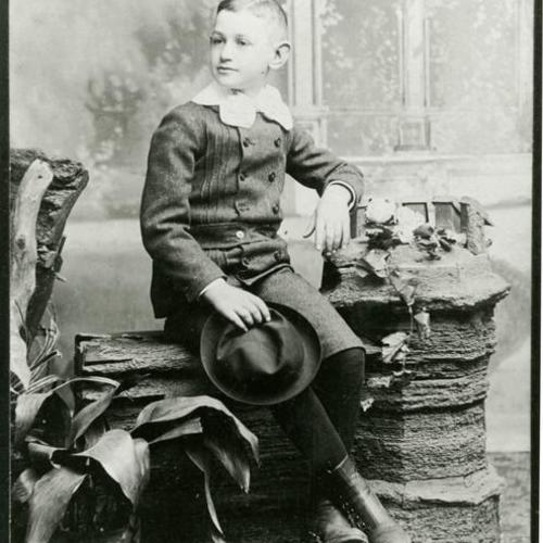 [Studio shot of Albert in 1895]