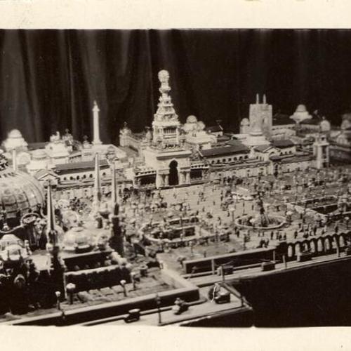[Model of 1915 World's Fair made by Alfred Lee]