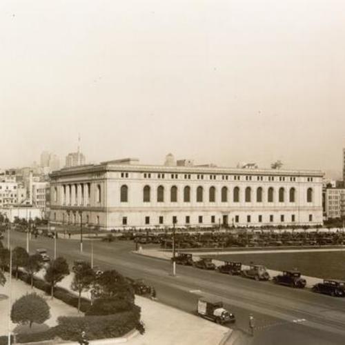 [Side view of Main Library exterior in 1920's]