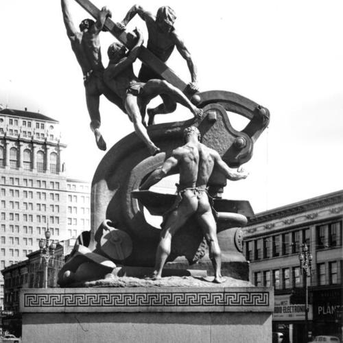 [Donahue Monument, also known as Mechanics Monument, on Market Street]