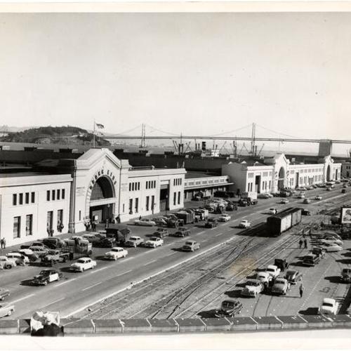 [View of the Embarcadero looking south from Pier 37]