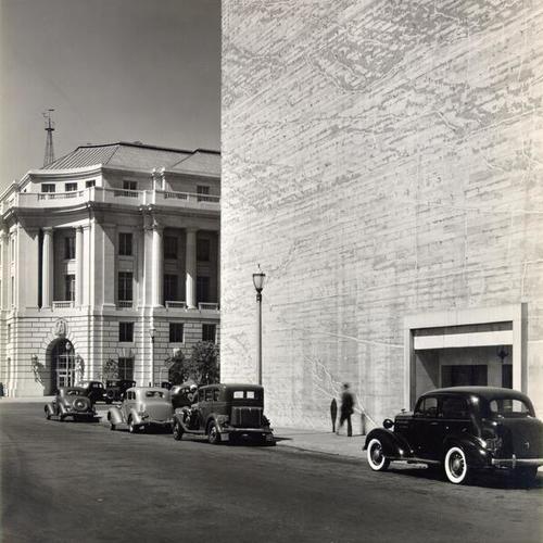 [View of Federal Building from Hyde Street]