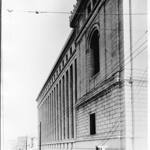 [Side view of Main Library exterior in 1910's]