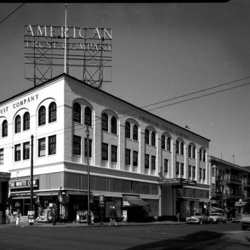 [2589 Mission Street at 22nd Street, American Trust Company, The White Cow, Taste Good Bakeries]