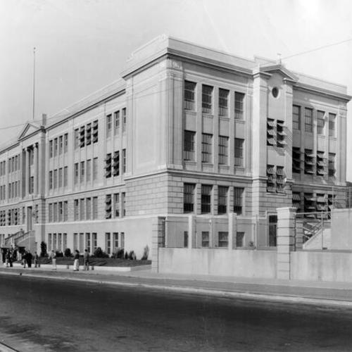 [St. Ignatius High School at Turk and Stanyan Streets]