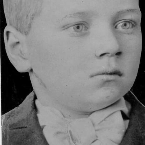 [Fatty Arbuckle at the age of seven]
