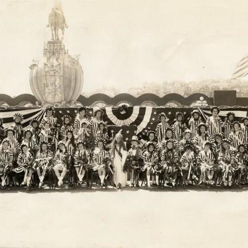 [Children dressed in patriotic costumes with state names during ceremony for the Liberty Bell at the Panama-Pacific International Exposition]