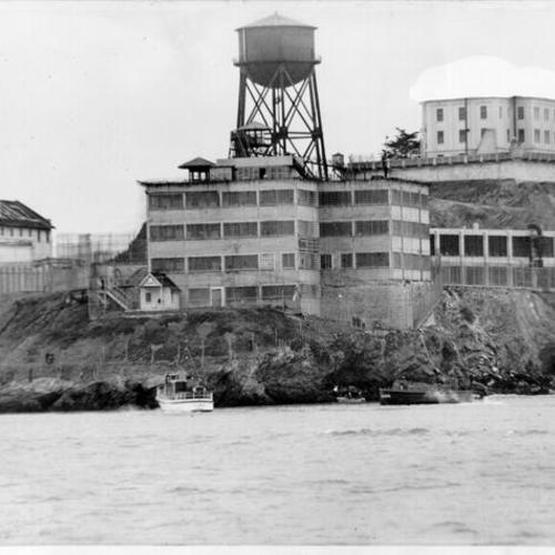 [Coast Guard and police boats searching the waters off Alcatraz for escaped convicts]