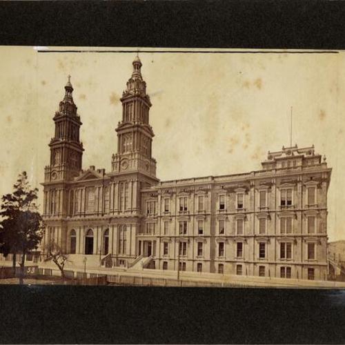 [Second St. Ignatius College at Hayes and Van Ness, destroyed in 1906]