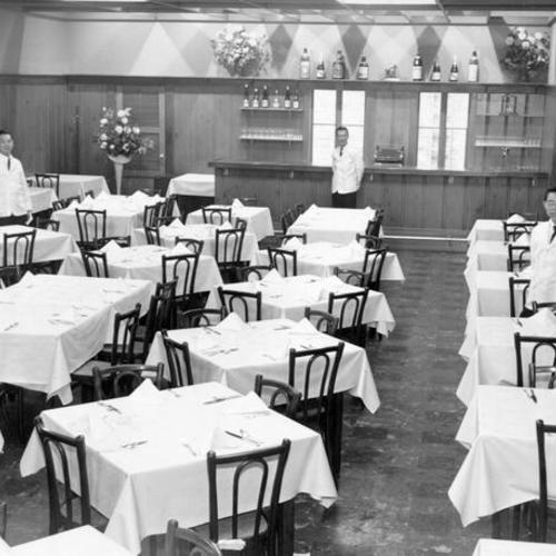 [Banquet room of the St. Julien Restaurant]