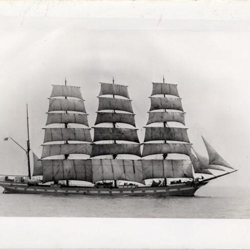 [Sailing ship "Archibald Russell"]
