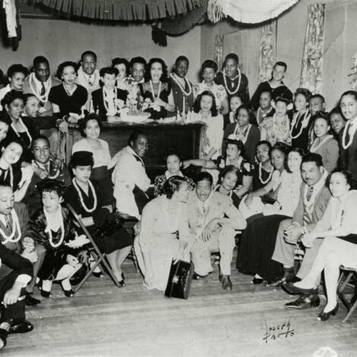 [Christmas party given by Bay Area Service league in 1945]