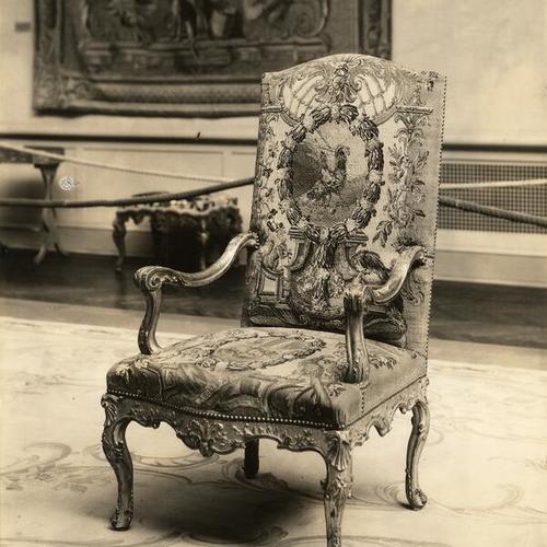 [Louis XIV chair in Huntington Room at the Palace of the Legion of Honor]