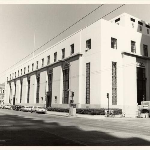 [Exterior of the Rincon Annex Post office]