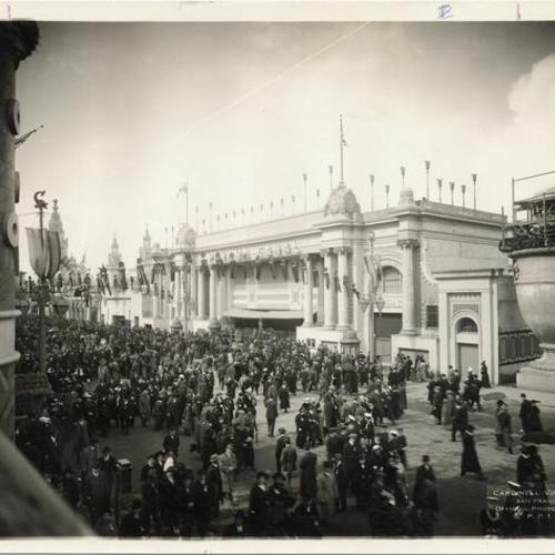 [Panama Canal building in The Zone at the Panama-Pacific International Exposition]