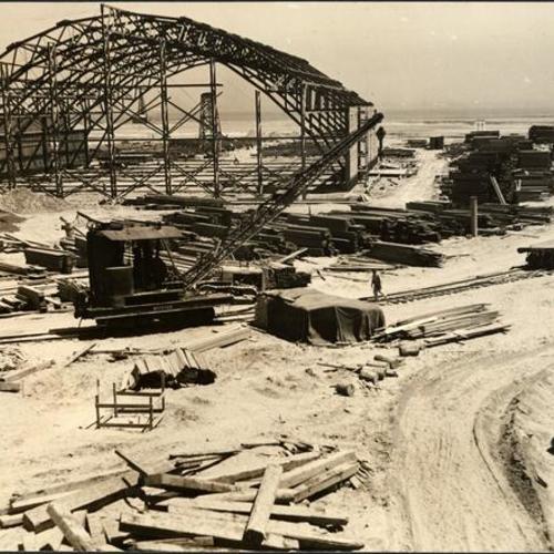 [Construction of buildings, Golden Gate International Exposition on Treasure Island]
