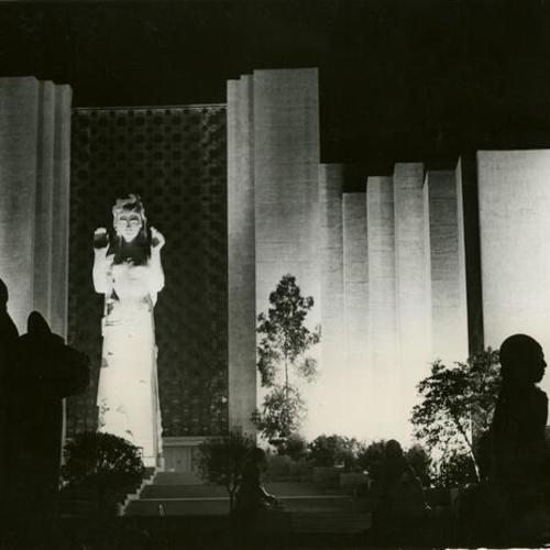[Pacifica statue of the 1940 Golden Gate International Exposition]