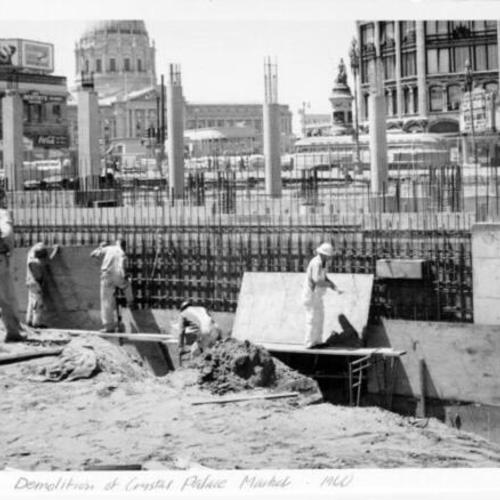 [Construction of Del Webb's Townehouse at Eighth and Market Streets]