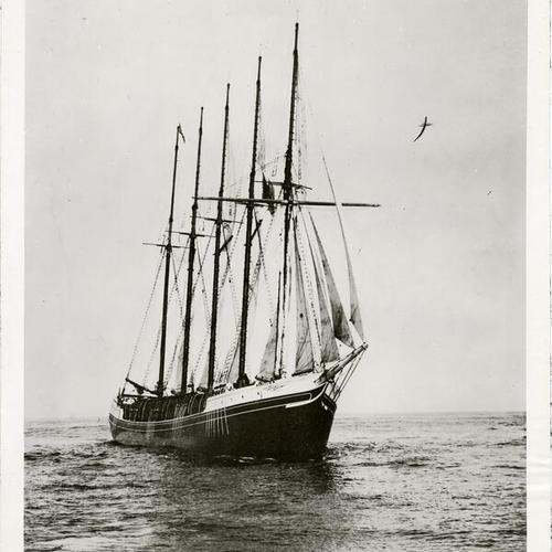 [Five masted schooner "Elinor H"]