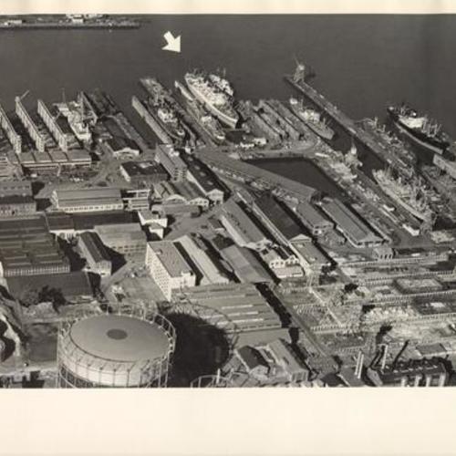 [Aerial view of Bethlehem Pacific's San Francisco shipyard]