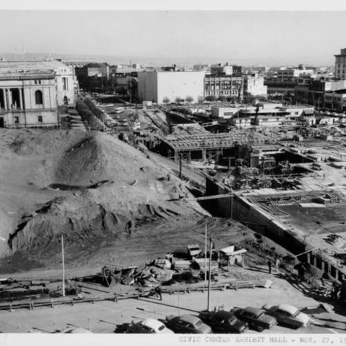 [Civic Center Exhibit Hall construction--Nov. 27, 1957]
