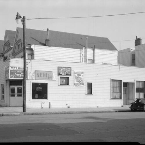 [701 Hampshire Street at 19th Street, Tom's Grocery]