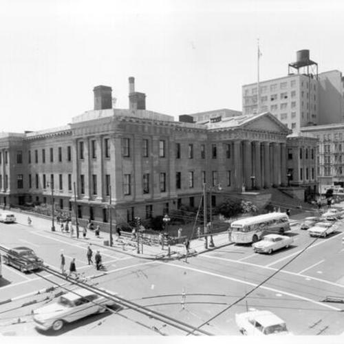[Exterior view of old Mint building at Fifth and Mission streets]