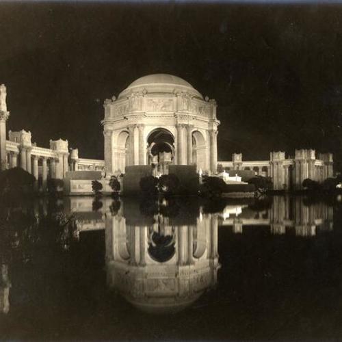 [Night view of Palace of Fine Arts at Panama-Pacific International Exposition]